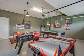Last Minute Disney Getaway! Private Pool, Hot Tub & Games Room. Book Now! #27844